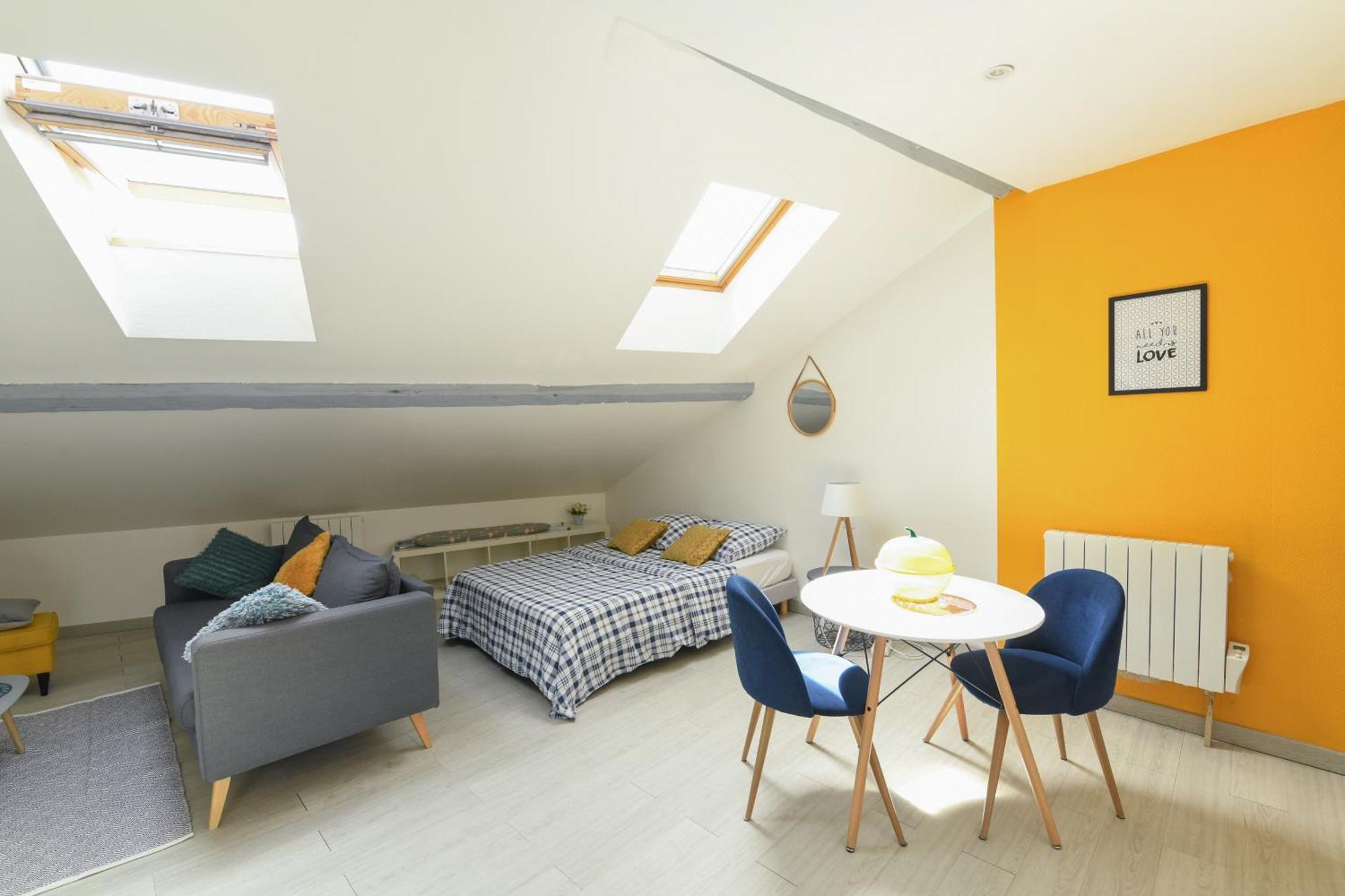 Apartment Hypercentre - *
